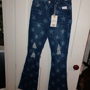YMI Flare High- Rise Jeans with a Star Pattern, Size 9/29